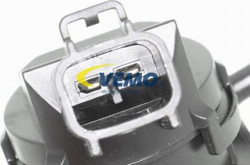 Vemo V70-08-0002 - Водна помпа за миещо устр., почистване на стъклата vvparts.bg