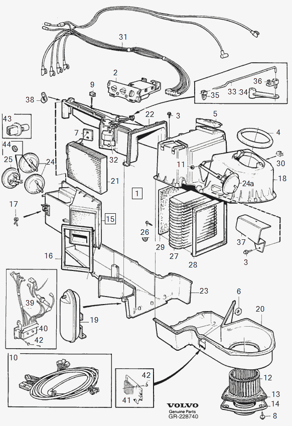 Cummins 3537129 - Clamp vvparts.bg